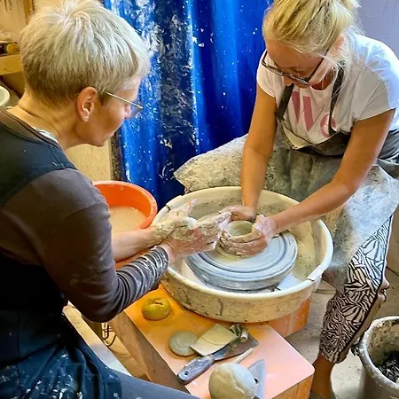 Keramikwerkstatt Brolerhof * Ruppichteroth